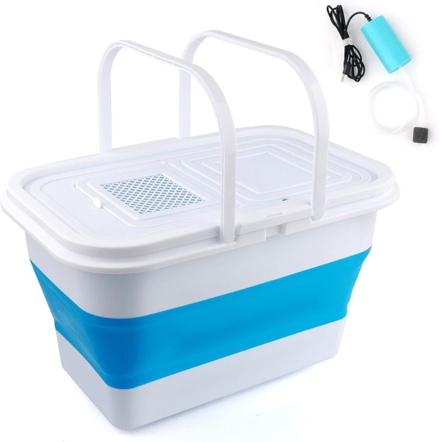13-Liter Collapsible Minnow Bucket with Oxygen Pump